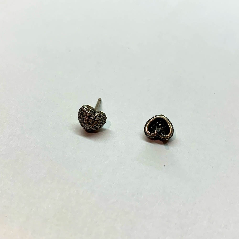 Pandora heart earrings 💜